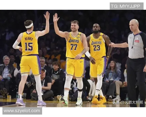 NBA西部排名大乱！火箭斩杀快船升第三，湖人惨败马刺，太阳赢球